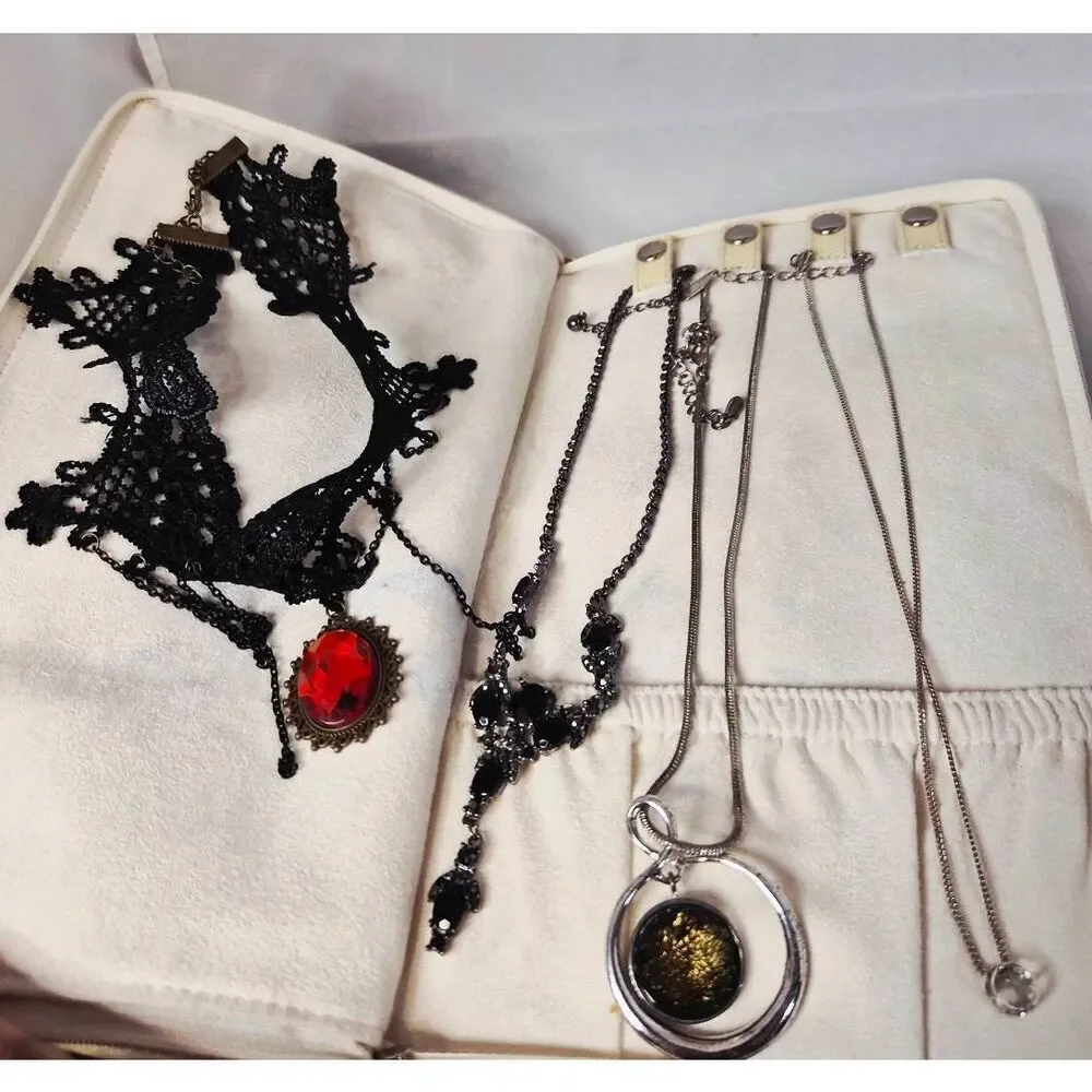 Leather jewelry organizer